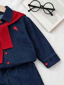 Jaket Denim Kasual Bordir dan Celana Denim Longgar Minimalis untuk Anak Laki-Laki - Dark Wash - View 4