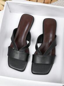 Women's Flat Sandals Spring Summer New Versatile Soft Sole Beach Sandals Fashion Roman Sandals - Black - View 4