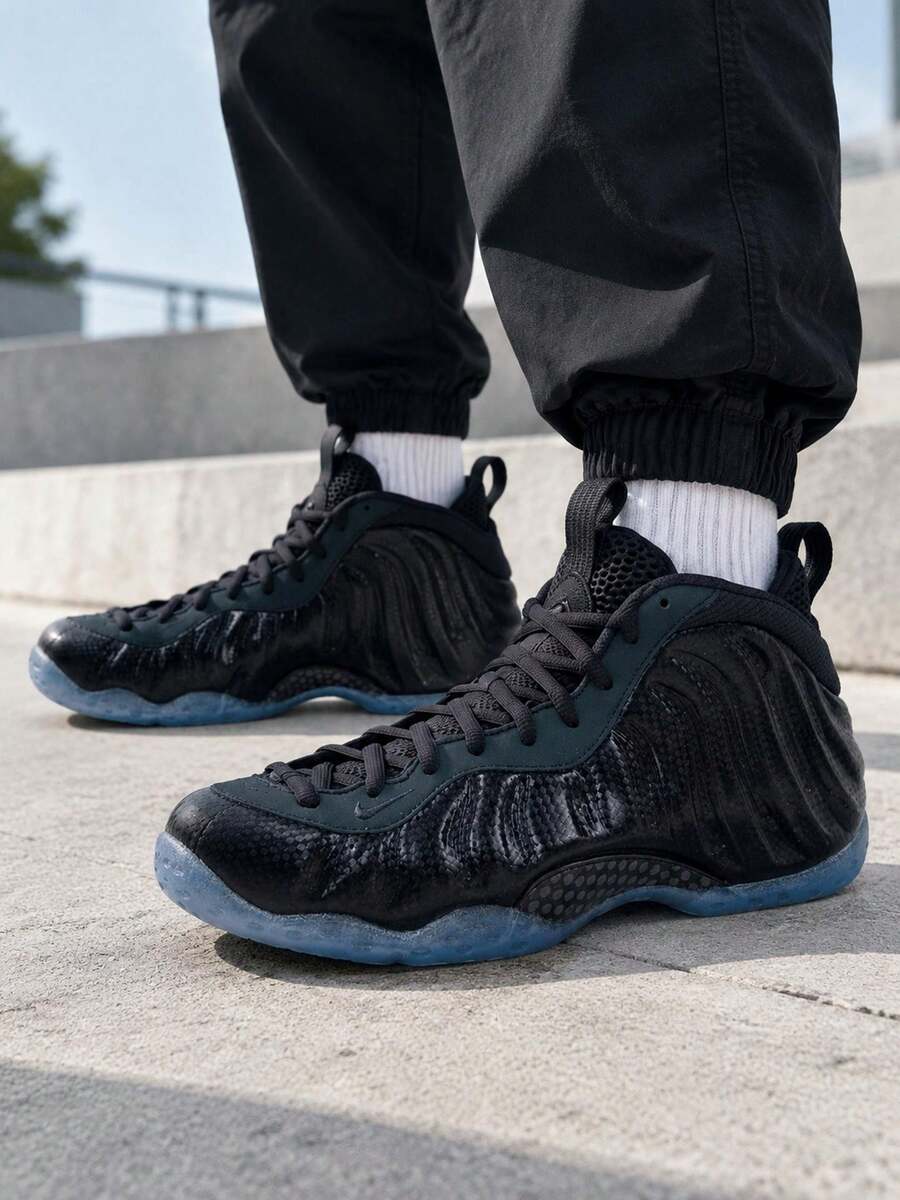 Nike Men's Casual Shoes AIR FOAMPOSITE ONE Comfortable Daily Commute Sports Shoes HF2902-002 - Black/Black/Dark  Grey - View 1