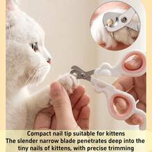 Small Flower Cat Round Hole Limited Nail Clipper, Round Head Kitten And Adult Cat Nail Trimming, Blister Packaging - Home Portable Nail Grooming - View 1