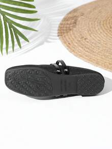 Women's Flat Mary Jane Retro Ballet Granny Shoes - Black - View 6