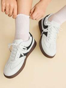 Sepatu Olahraga Wanita TCVC untuk Perjalanan Sehari-hari dengan Desain Blok Warna, Sepatu Sneaker Olahraga Kasual, Serbaguna, dan Nyaman - Grey - View 10