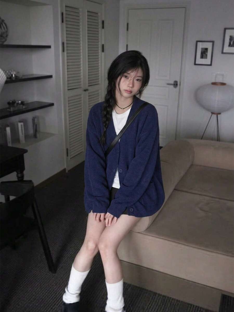 Cardigan Rajut Bergaris Leher V Longgar Lengan Panjang Wanita Panjang Reguler Kancing Depan Sweater Kain Elastis Tinggi Mode Musim Dingin - Biru - View 1