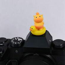 Kawaii 3D Yellow Dinosaur Bathing Series Camera Hot Shoe Cover, Cute Cartoon Figurine Dust Protection Cap For Camera, Creative Photography Gift - View 5