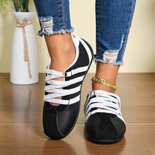 New Colorblock Striped Casual Training Shoes, Cross Elastic Lace-Up Hook And Loop Flat Shoes, Lightweight Daily Commute Shoes - Black - View 4