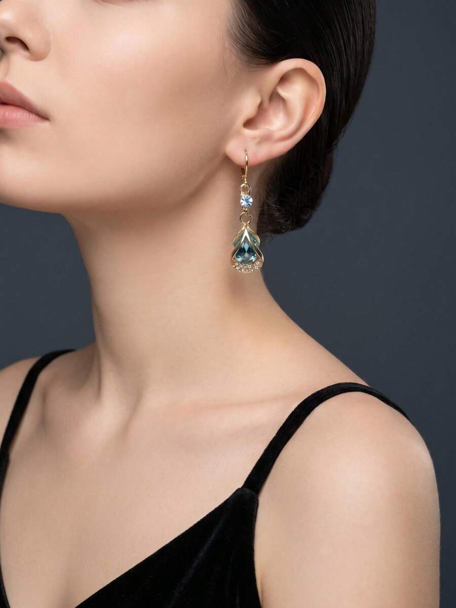 1 Pair Women's Blue Crystal Teardrop Pendant Earrings, Gold Hollow Frame Rhinestone Pendant Earrings, Elegant Party Evening Jewelry - Light Blue - View 1