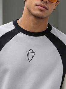 Men's Multi-Color Contrast Crew Neck Sweatshirt, Minimalist Geometric Line Graphic Print On Chest, Loose Fit Long Sleeve Pullover, Streetwear Casual Top, Bloke Core Style - Multicolor - View 3