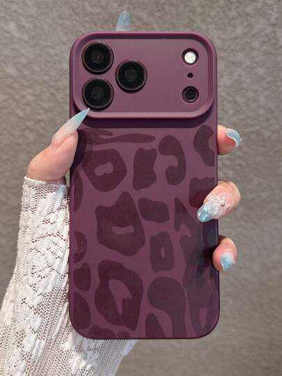 Casing Ponsel Motif Leopard Merah Ceri Lembut Anti Jatuh Full Cover, Kompatibel dengan iPhone 18promax/18pro/18/17promax/17pro/17/16promax/16/16pro/16plus/15/15promax/15pro/15plus/11/12/13/14promax/12pro/12promax/13pro/13promax/14pro/14promax/14plus, Pelindung Gaya dengan Nuansa Mewah