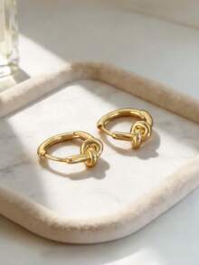 1 Pair Minimalist Metal Geometric Knot Earrings, Fashionable Versatile Women's Casual Ear Hooks, Suitable For Daily Wear, Commuting, Parties, Business Banquets And Any Occasion - Gold - View 4