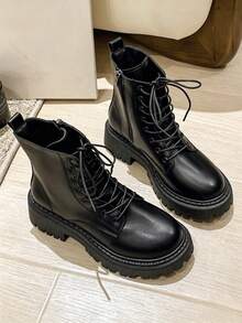 1 Pair Autumn/Winter Fashion Minimalist Casual Motorcycle Style Outdoor Teen Classic Flat Ankle Boots - Black - View 3