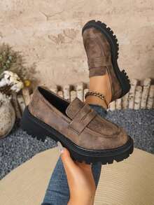 1 Pair Fashionable Retro Women's Slip-On Loafers, Thick Platform Height-Increasing Non-Slip Sole, Matte Distressed Texture Premium Look, Versatile British Academy Style, Slimming Casual Match With Jeans And Skirts - Coffee Brown - View 7