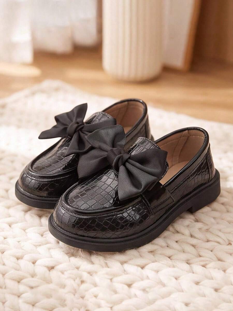 Girls Black Loafers Patent Leather Satin Bow Thick Non-Slip School Performance Versatile Shoes! - Black - View 1