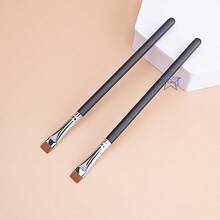 1pc Ultra-Thin Flat Concealer Brush Eyeliner Brush Precision Base Makeup Concealer Makeup Tool/Random Style - Black - View 7