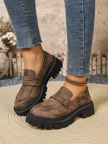 1 Pair Fashionable Retro Women's Slip-On Loafers, Thick Platform Height-Increasing Non-Slip Sole, Matte Distressed Texture Premium Look, Versatile British Academy Style, Slimming Casual Match With Jeans And Skirts - Coffee Brown - View 3