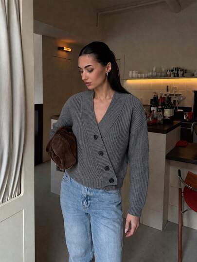 Maglione da donna Joy in maglia, stile nuovo per autunno/inverno, top versatile facile da abbinare, moda casual minimalista, colore unito, scollo a V, bottoni asimmetrici, cardigan vintage ampio in maglia, giacca maglione