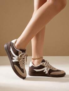 TCVC Women Vintage Patchwork Flat Sneakers, Faux Suede Contrast Graphic Lace-Up Low Top Casual Trainers, Gum Sole All-Match Daily Shoes - Brown - View 3