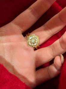 Vintage Palace Style Rose Hollow Design 18K Gold Plated Zirconia French Retro Ring Women's Jewelry - Gold - View 2