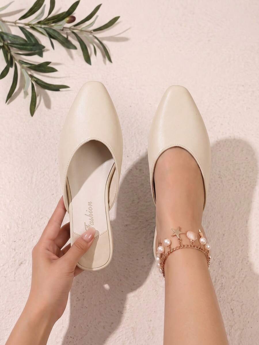 Women's Casual Versatile Commute Metal Decor Slip-On Flat Shoes - White - View 1