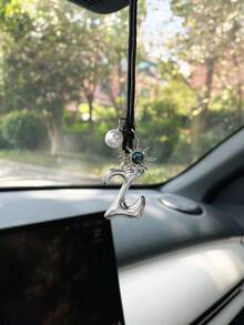 26個英文字母汽車掛飾，鋅合金字母汽車後視鏡裝飾吊飾，向日葵裝飾掛飾，汽車內飾配件，A-Z字母裝飾汽車內飾配件，節日禮物，給家人和朋友的有意義禮物 - 字母 - 查看 58