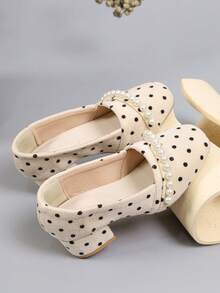 A Pair Of Cute Vintage Low-Heeled Shoes For Girls With Pearl Straps, Polka-Dot Square-Toe High Heels, Suitable For Parties And Daily Outfits - Apricot - View 4