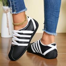 New Colorblock Striped Casual Training Shoes, Cross Elastic Lace-Up Hook And Loop Flat Shoes, Lightweight Daily Commute Shoes - Black - View 6