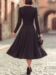 Women's Elegant Bowknot Dress, Autumn, Office & Vacation Style - Black - View 2
