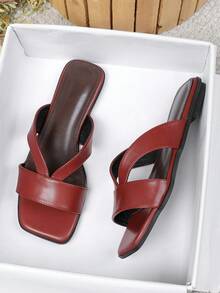 Women's Flat Sandals, Spring/Summer New Versatile Soft Sole Beach Slippers, Fashionable Roman Style Sandals For Women - Burgundy - View 2