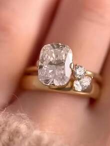 2pcs/Set, Elegant Gold-Plated Yellow Inlaid White Cubic Zirconia Stackable Women's Ring Set, December Birthstone, Luxury Wedding Holiday Party Daily Wear, Shiny And Durable Accessory - White - View 4