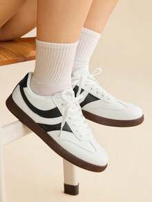 Sepatu Olahraga Wanita TCVC untuk Perjalanan Sehari-hari dengan Desain Blok Warna, Sepatu Sneaker Olahraga Kasual, Serbaguna, dan Nyaman - Grey - View 4