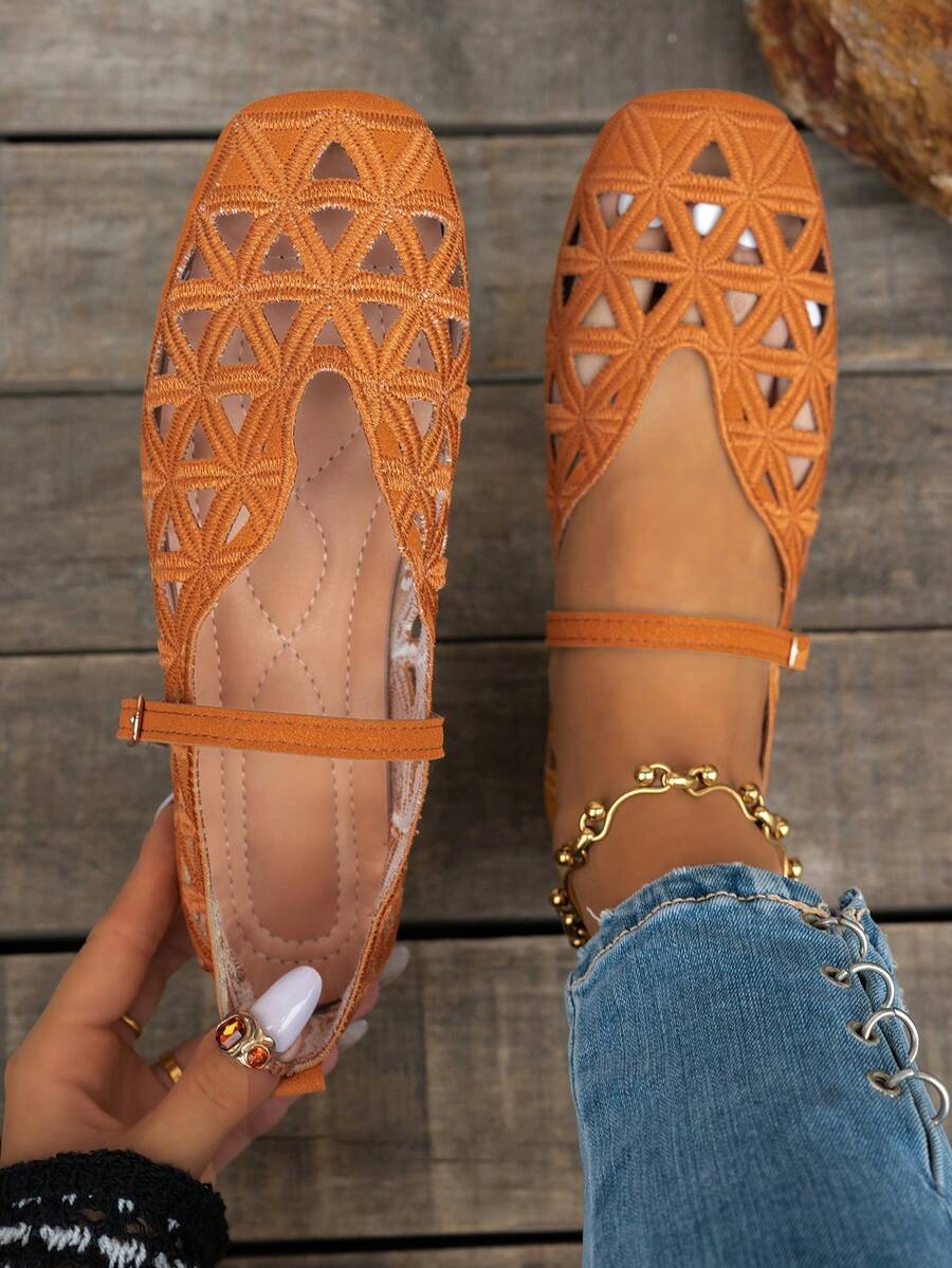 2026 Spring/Autumn New Vintage Embroidered Hollow Mary Jane Flat Shoes, Classic Square Toe Flat Shoes, Exquisite Hollow Embroidered Shoes With One-Strap Buckle Design, Soft Sole, Lightweight, Breathable, French Style, Versatile For Daily Wear, Commuting - Orange - View 1