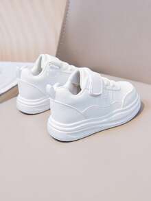 1 Pair Baby Soft Sole White Sneakers, Suitable For All Seasons - White - View 5
