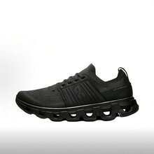 Black (Recommended to Size Up 0.5-1)