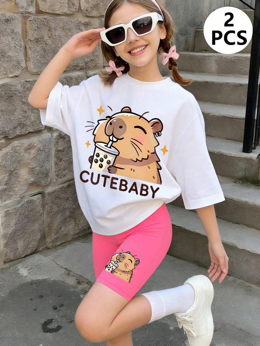 2件組女童休閒套裝,可愛卡通珍珠奶茶印花寬鬆T恤,搭配水豚裝飾單車短褲,適合日常休閒穿著,夏季 - 白色 - 查看 1