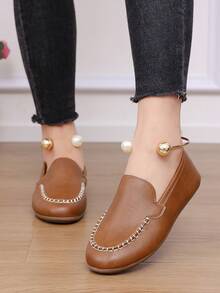 Sepatu Flat Wanita Warna Polos Terbaru, Desain Dekorasi yang Dapat Dilepas dan Modis, Gaya Warna Polos Lebih Cocok untuk Berbagai Acara - Coklat - View 4