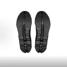 On Running Women Casual Shoes - Black (Recommended to Size Up 0.5-1) - View 6