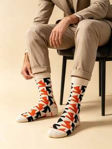Kaos Kaki Pria Abu-abu Motif Argyle Patchwork dengan Manset Bergaris, Bahan Katun, Menyerap Keringat, Bernapas, Gaya Bisnis Inggris, Panjang Setengah Betis, Cocok untuk Perjalanan ke Kantor - MultiWarna - View 2