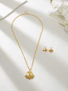 Mgyi 2Pcs Bohemian Brass Gold Plated Embossed Flower Jewelry Set For Women Vacation - Gold - View 1