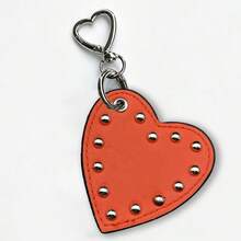 1 buah Gantungan Kunci Hati PU Rivet Punk Milenium Y2K, Gantungan Tas Gaya Avant-Garde Manis, Liontin Hati Kulit PU Imitasi Rivet/Gantungan Kunci Hati Rivet, Dekorasi Tas Rivet, Aksesori Dompet, Rivet Logam, Dekorasi Tas Rivet, Rumbai, Hadiah, Gantungan Kunci Kulit Hati Rivet/Liontin, Perhiasan Estetika Gotik, Gantungan Kunci Tas Ransel, Gantungan Kunci Mobil, Gantungan Tas, Liontin Ransel, Hadiah untuknya, Hadiah Hari Valentine, Aksesori Dompet - MultiWarna - View 10