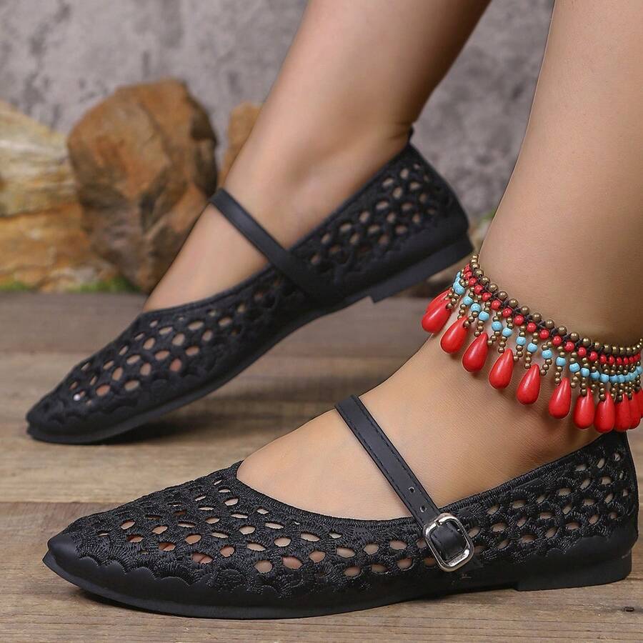 New Hollow Out Breathable Women's Pointed Toe Flat Shoes With Buckle Strap, Comfortable Versatile Women's Shoes - Black - View 1