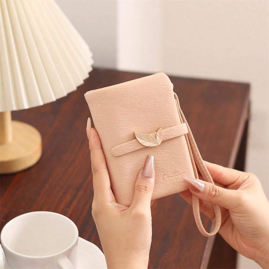 PRETTYZYS 1pc Pink Women's Short Wallet, Solid Color, 2026 New Korean Style Minimalist Fresh Leaf Snap Fold Zipper Multi-Function Card Holder Coin Purse Handbag, Daily Travel, Christmas Gift, Back To School, Valentine's Day Gift, All Season