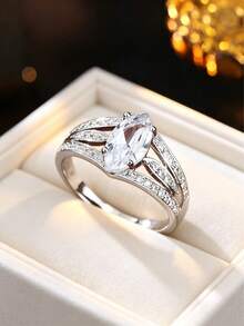 1pc Women's Banquet Sparkling Marquise Main Stone Ring, Feather Hollow Zirconia Inlaid Design, Niche High-End Hand Accessory - Ring - View 5