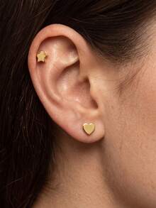 2pcs Flat Back Earrings For Women Stud Earrings Stainless Steel, Star Heart Shaped Cartilage Tragus Helix Piercing - Flat - View 2