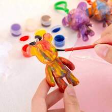1 Set Random Color Fluid Painting Bear Keychain DIY Graffiti Painting Material Kit, Includes Paint, Small Spoon, White Bear Blank, Paintbrush, Keychain And Storage Box, Total 6 Pieces. Creative Handmade Bear Doll, Suitable For Back To School Season, Student Stationery, Halloween, Christmas Surprise Gift, Party Activity Gift, Holiday Activity Prop, Parent-Child Activity Prop - Multicolor - View 6