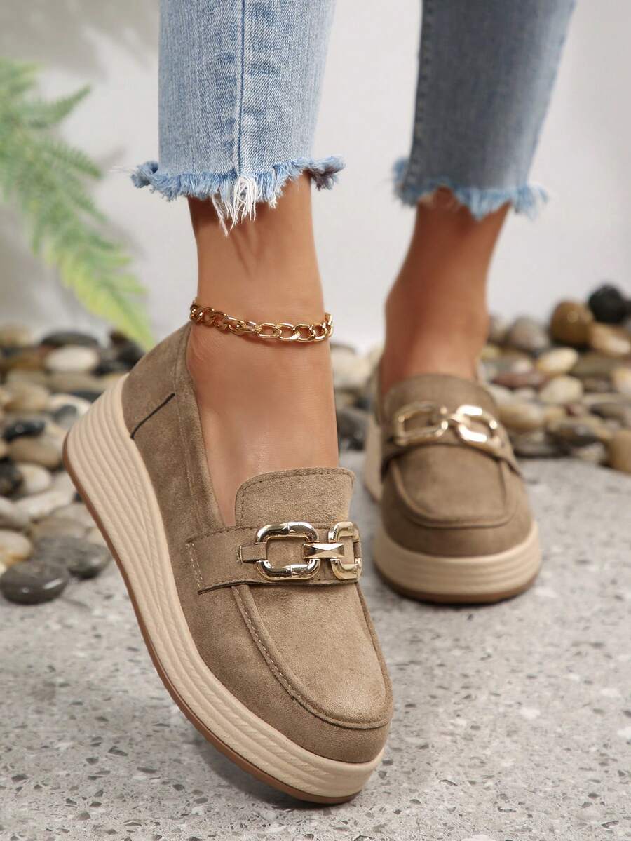 Sepatu Loafer Wedges Rantai Logam Baru untuk Wanita, Sol Tebal Suede Imitasi, Sepatu Hak Tinggi Nyaman untuk Berpergian dan di Rumah - Aprikot - View 1