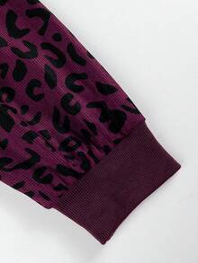 Plus Size Women Leopard Print Half Zip Loose Sweatshirt Casual Vacation Spring Red - Red - View 6