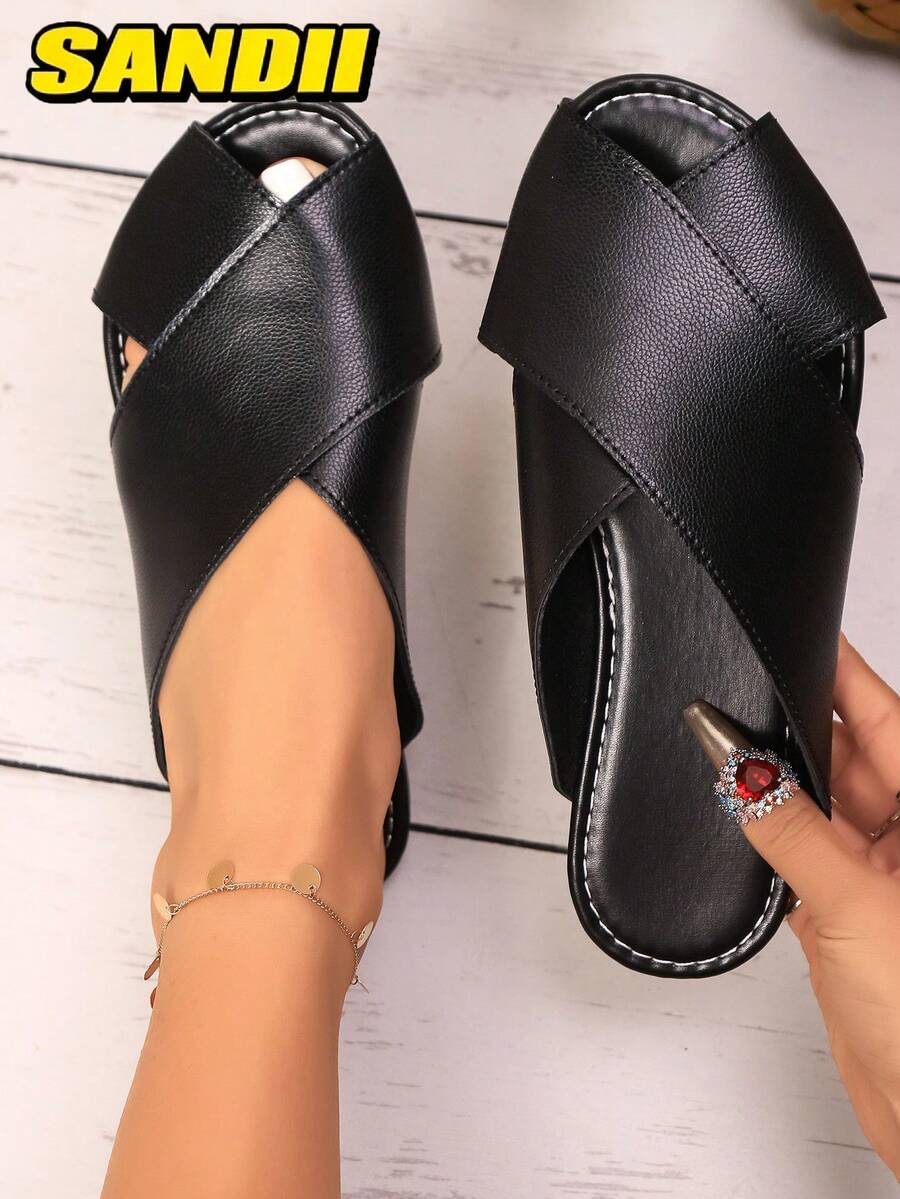 New Arrival Women's Oversized Half Size Cross-Strap Casual Comfortable Black Slip-On Flats, Solid Color Minimalist Elegant Sandals Suitable For Dates And Everyday Wear