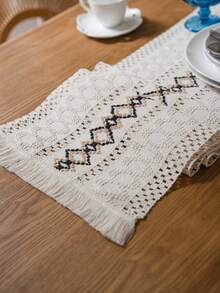 Tokoto 1PC Bohemian Style Linen Woven Table Runner, Farmhouse Country Woven Table Runner With Tassels, Suitable For Dining, Wedding, Bridal Shower - Multicolor - View 8