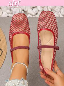 XfxfLadies' Mesh Flat Sole Shoes With Hollow Elastic Band Design, Breathable And Comfortable, Suitable For Travel/Casual Daily/Commuting Wear. - Red - View 2
