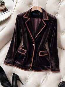 HOMEYEE Plus Size Women's Velvet Blazer, Fashionable Brown Long Sleeve Woven Lapel Jacket With Pockets, Autumn/Winter Essential - Coffee Brown - View 9