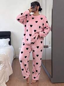 Plus Size 2 Pieces Women's Heart Print Round Neck Long Sleeve Flannel Loungewear Set, Comfortable Pajamas For Autumn/Winter - Multicolor - View 2